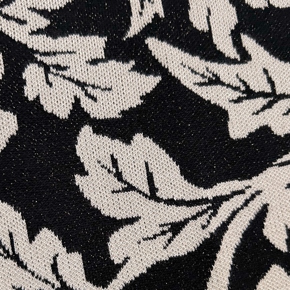 Baltic Born Black and Cream Knit Floral Dress size M. Just beautiful! - Picture 5 of 7